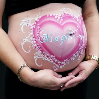 Body schmink studio bellypaint babyshower double hearts it s a girl gemert logo