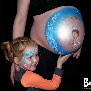 Body schmink studio bellypaint babyshower prince foto kind someren logo