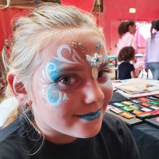 Body schmink studio 15 jaar feest yards deurwaardersdiensten princess blauw almere