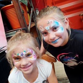 Body schmink studio 15 jaar feest yards deurwaardersdiensten princess blauw en unicorn princess almere