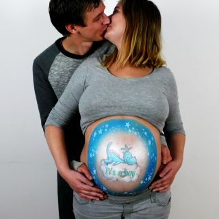 Body schmink studio bellypaint blue dragon foto couple kiss logo