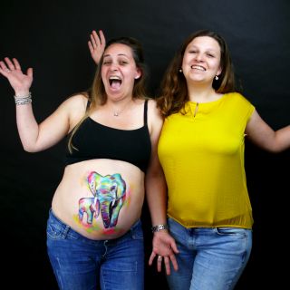 Body schmink studio bellypaint elephants aquasplash beek en donk foto met lisa logo