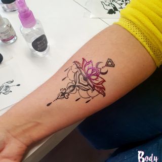 Body schmink studio combi workshops glitter tattoo 2