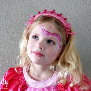 Body schmink studio kinderfeest thema princess rose one stroke wanrooij logo